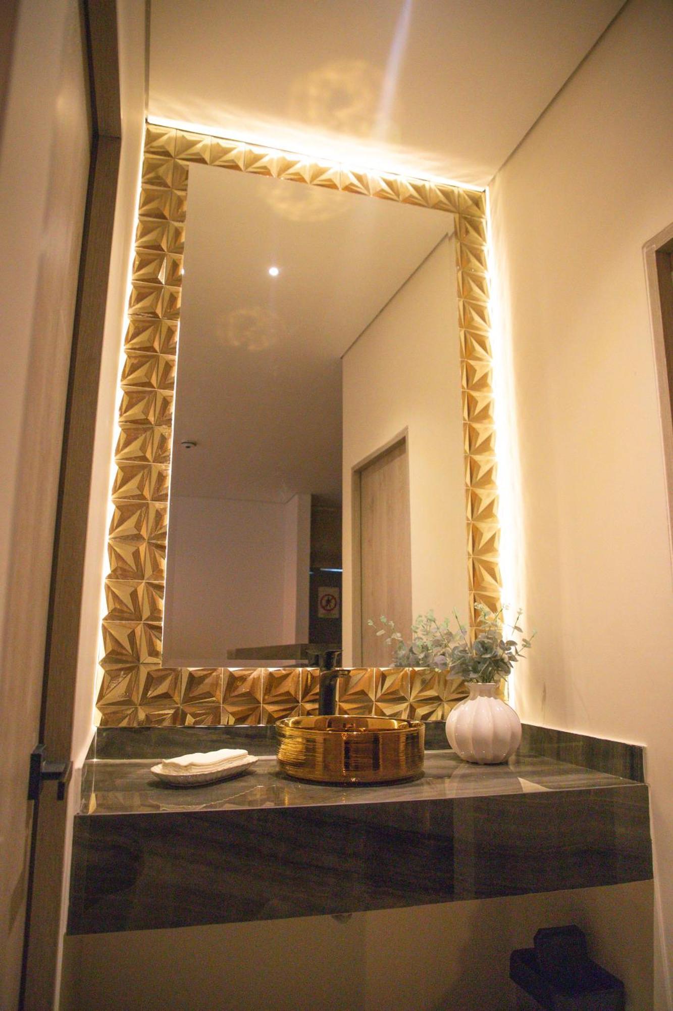 Hotel Byhours Circunvalar - Adults Only バランキージャ エクステリア 写真
