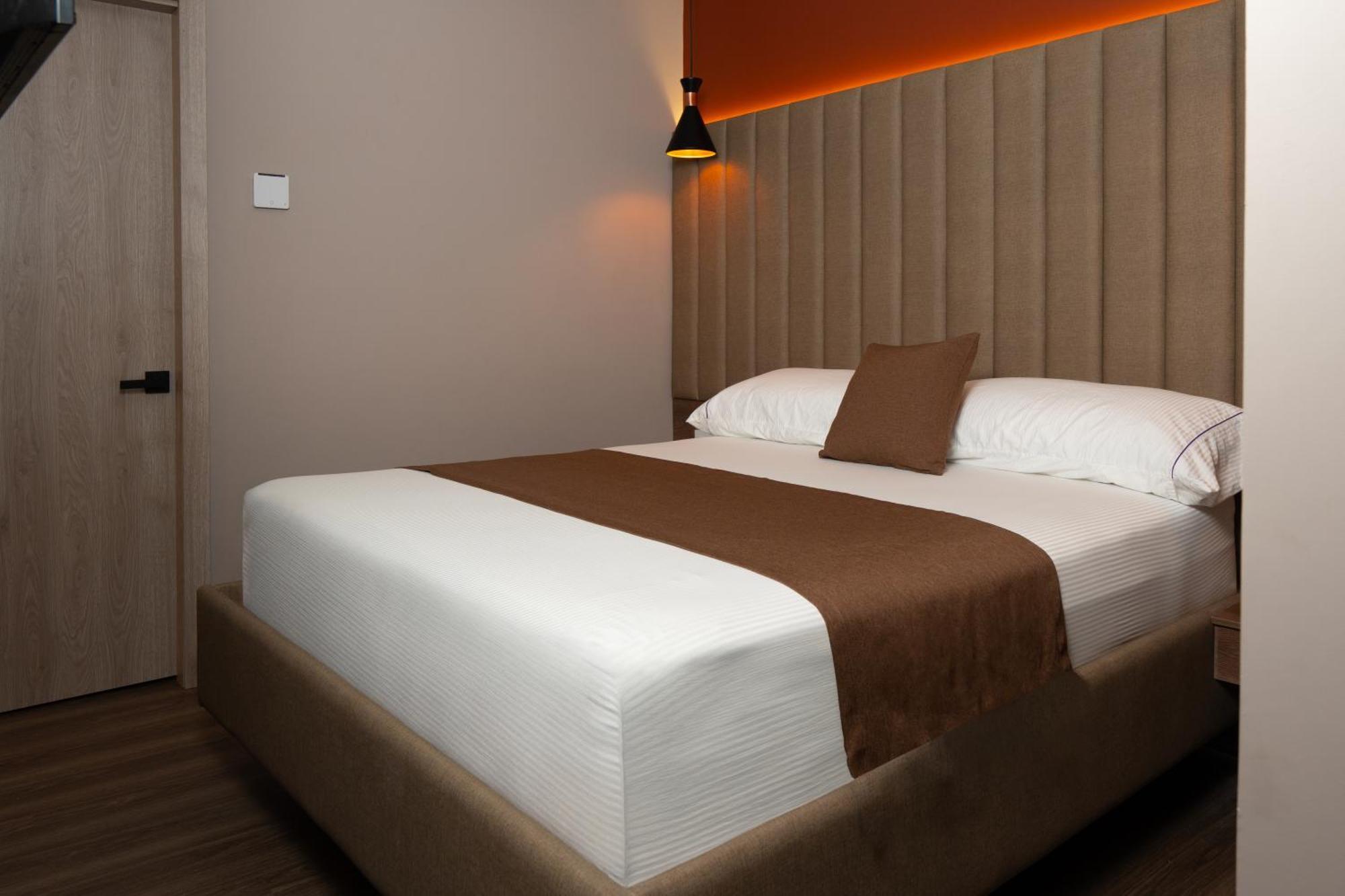 Hotel Byhours Circunvalar - Adults Only バランキージャ エクステリア 写真